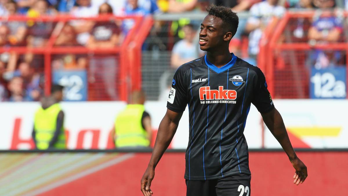 Mögliche Abgänge: Dem SCP droht eventuell noch der Verlust von Leistungsträgern wie Sebastian Vasiliadis und Christopher Antwi-Adjei. Aber auch Manager Markus Krösche steht im Fokus, wurde zuletzt bei RB Leipzig gehandelt. "Es ist noch gar nichts klar. Mehr möchte ich dazu nicht sagen. Es kann auch sein, dass ich in Paderborn bleibe", sagte er zuletzt bei SPORT1