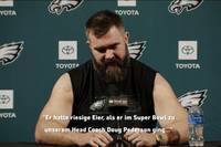 Jason Kelce gibt auf der Pressekonferenz zu seinem Karriereende emotionale Einblicke, wie er den Super-Bowl-Sieg 2018 erlebt hat - und geht auf das legendäre "Philly Special" ein.