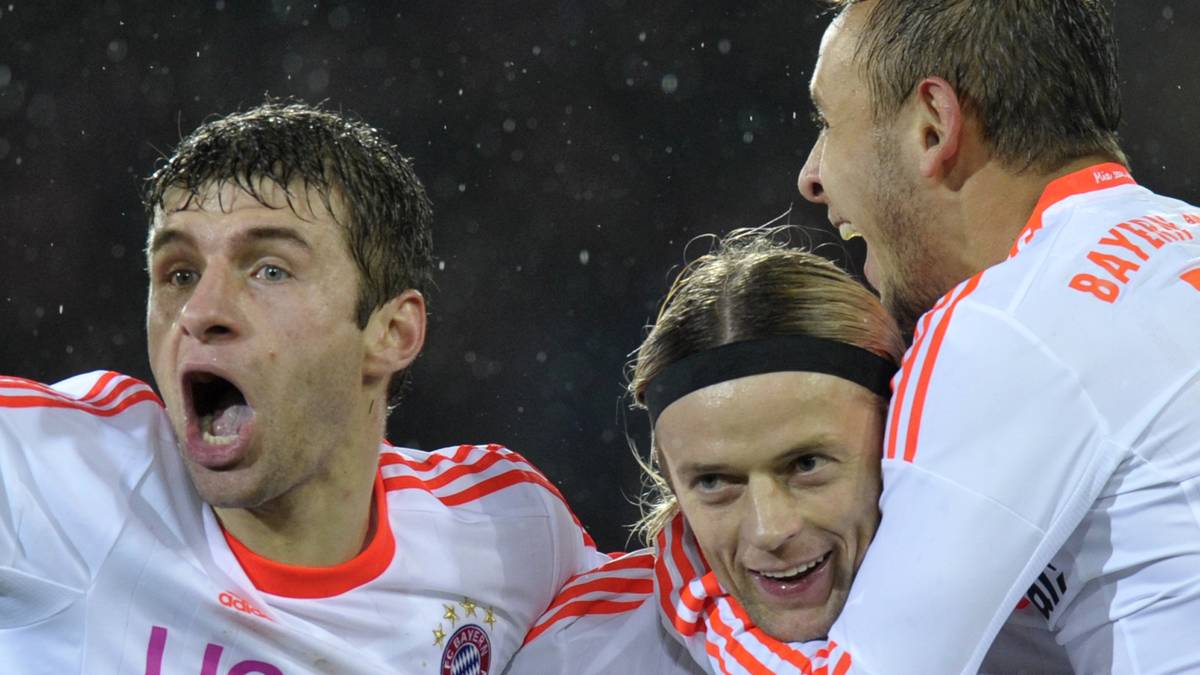 40. Bundesliga-Tor: 28.11.2012 - Im Auswärtsspiel beim SC Freiburg trifft Müller per Elfmeter zum 0:1, Endstand 0:2