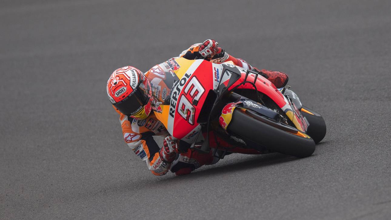 Marquez feiert Start-Ziel-Sieg