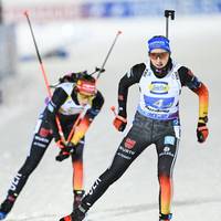 Der Biathlon-Weltcup 2023/24 nimmt Fahrt auf, und nach einem fulminanten Start in Östersund steht den Biathlon-Fans am Freitag ein weiteres packendes Highlight bevor wenn die Damen im ersten Sprint der Saison antreten.