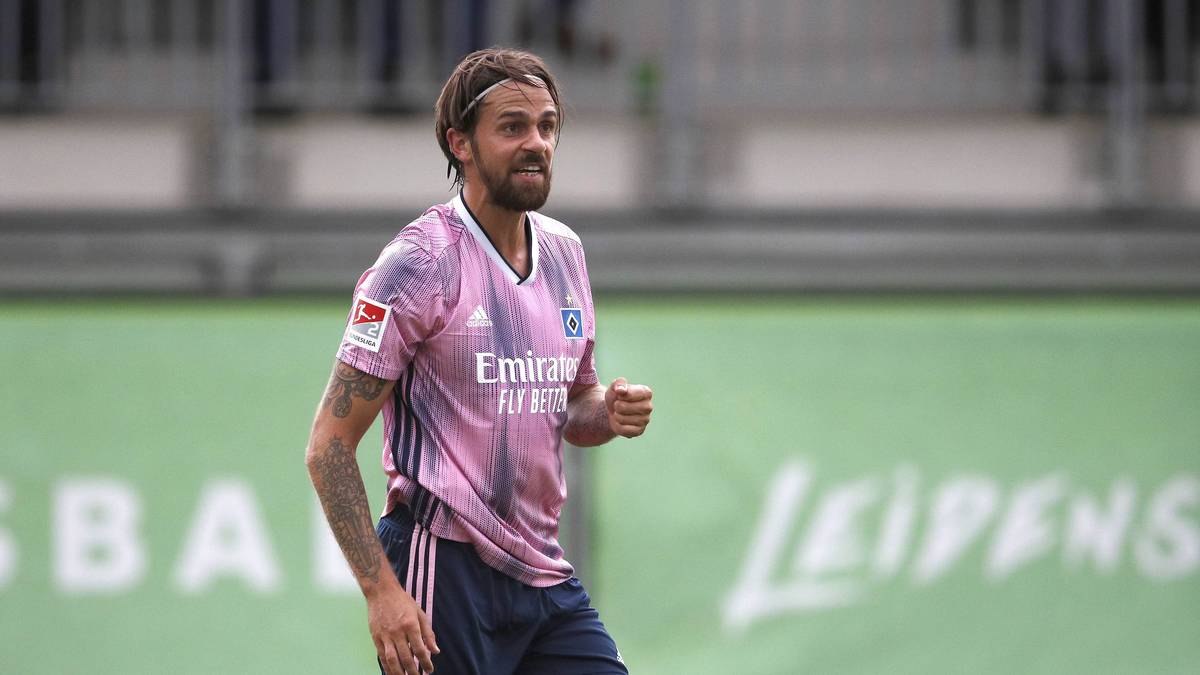 MARTIN HARNIK: Satte zwölf Spieler stehen in dieser Saison auf der Leihliste von Werder Bremen - Ligarekord. Einer davon ist Martin Harnik, dem von Florian Kohfeldt ziemlich klar gemacht wurde, dass er kaum Chancen auf die Startelf hat. Beim Rivalen HSV, seinem Heimatverein, kann er eine wichtigere Rolle einnehmen - besonders nach der schlimmen Verletzung von Jan Gyamerah 