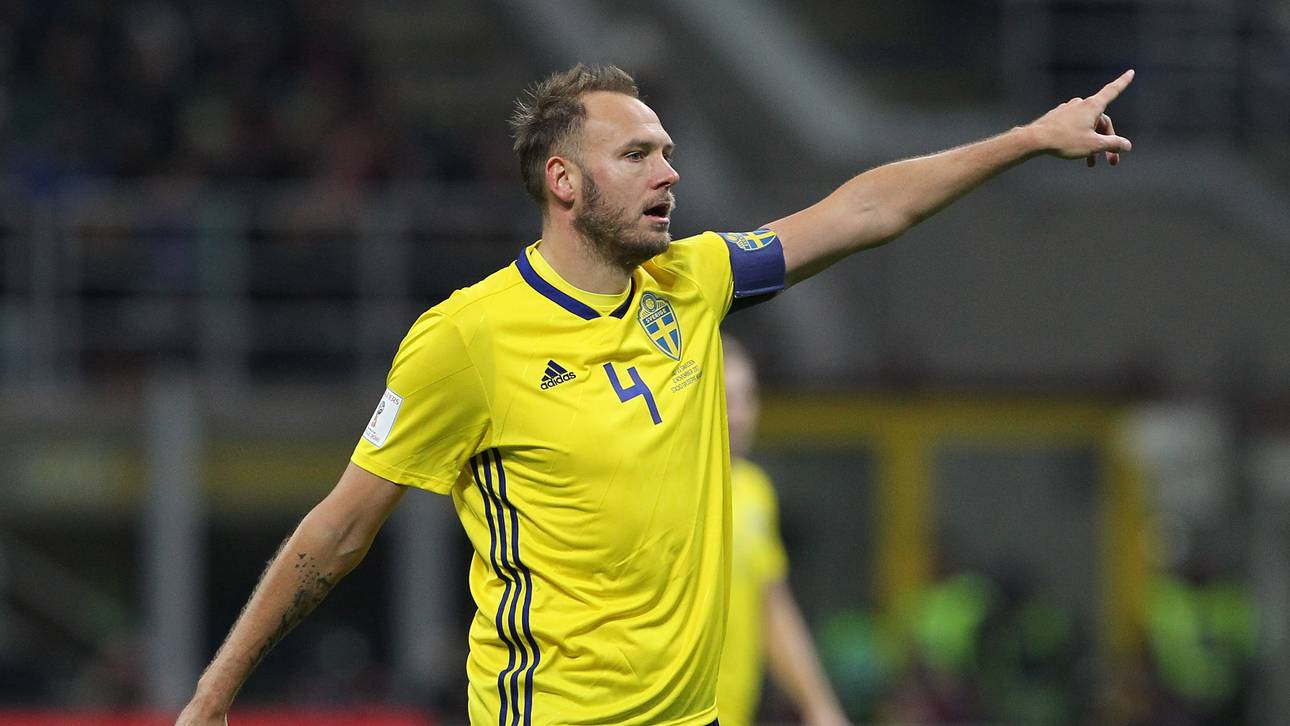 Italy v Sweden - FIFA 2018 World Cup Qualifier Play-Off: Second Leg