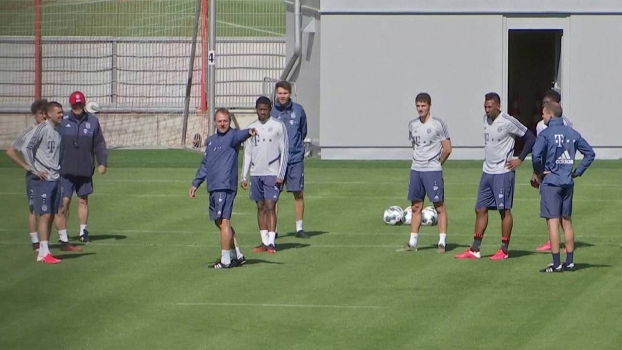 FC Bayern München: So lässt Hansi Flick die Stars schwitzen