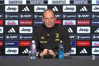 Die italienische Anti-Doping-Behörde hat für Paul Pogba offenbar eine vier Jahre lange Sperre gefordert. Juve-Trainer Massimiliano Allegri steht mit seinem derzeit gesperrten Spieler in Kontakt.