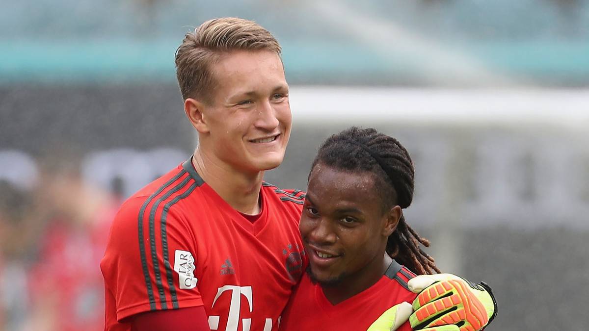 RON-THORBEN HOFFMANN - Sieben Tage, zwei Spiele: Krankheit (7/2)