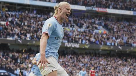 Erling Haaland spielt bei Manchester City aktuell unfassbar und trifft wie er will! Ist er aktuell der beste Spieler der Welt?