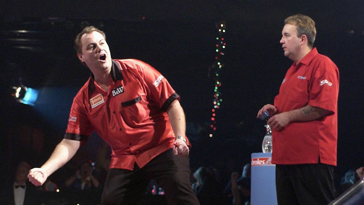 PLATZ 10: JOHN PART vs. PHIL TAYLOR (2003) - Nach der Finalniederlage von 1994 ist Phil Taylor der alles überragende Spieler in der PDC. Acht Jahre in Folge gewinnt er die WM - bis zum legendären Finale von 2003. In einem Thriller macht der Kanadier John Part "The Power" mit 7:6 einen Strich durch die Rechnung