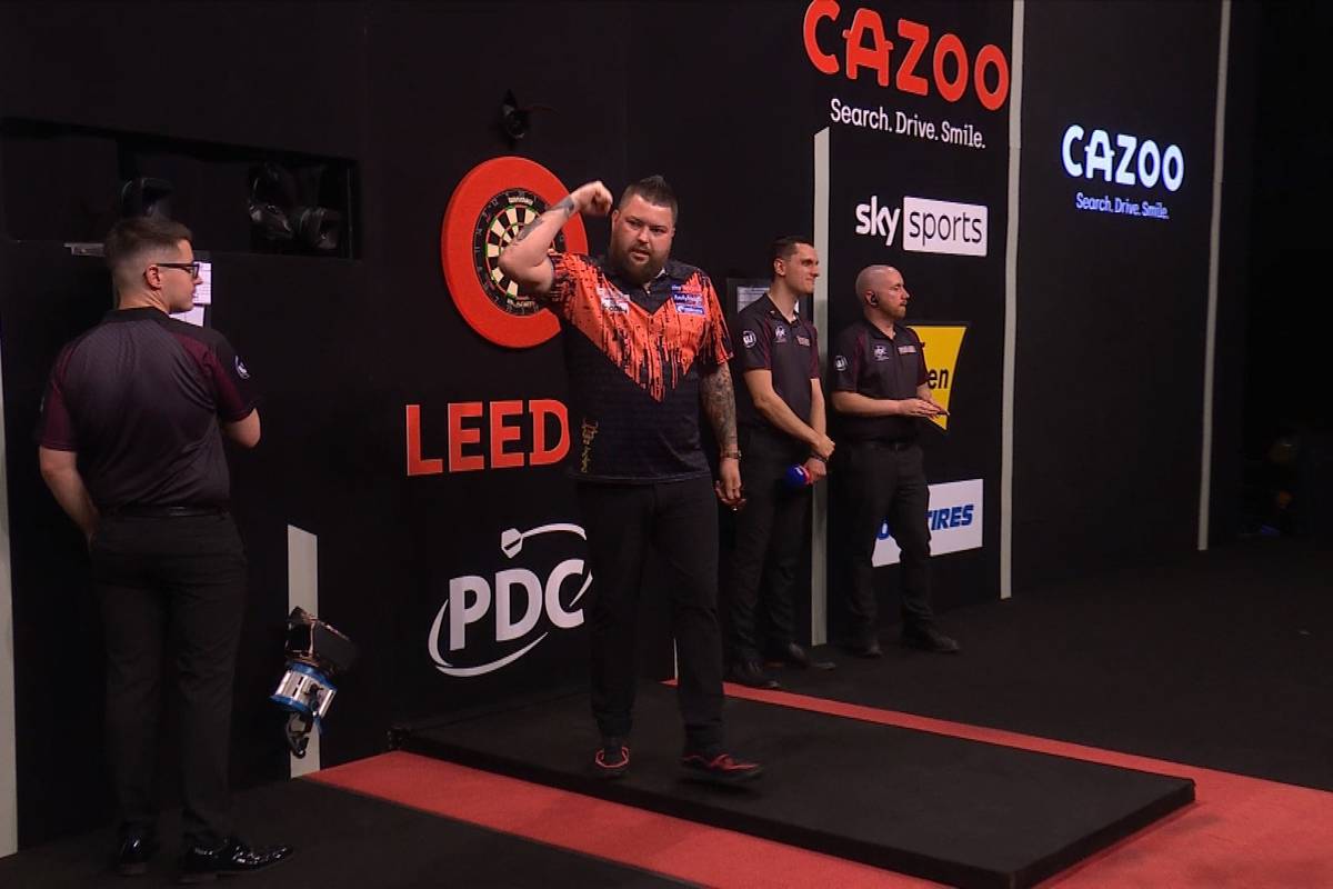 Michael Smith gewinnt den dreizehnten Spieltag der Premier League of Darts im Finale von Leeds gegen Gerwyn Price mit 6:4.