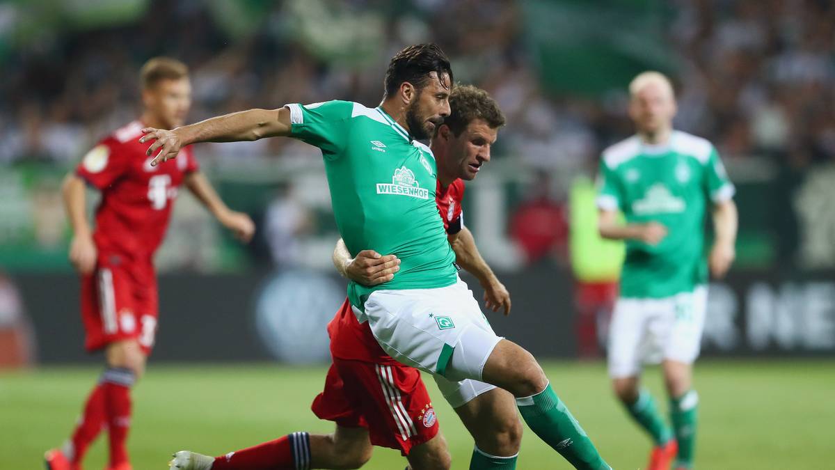 CLAUDIO PIZARRO (ab 65.): Kam für Möhwald und mal wieder nahm Pizarros Einwechslung die Fans mit. Sofort drin im Spiel und in der Gegnerbindung extrem wertvoll. Mit ein paar guten Ballbehauptungen und einer Kopfballchance in der 90. Minute. SPORT1-Note 3