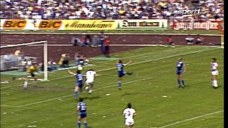 Horst Hrubesch soll den Hamburger SV doch noch zum Aufstieg in die Bundesliga verhelfen. In seiner aktiven Zeit wurde er als "Kopfballungeheuer" zur Legende.