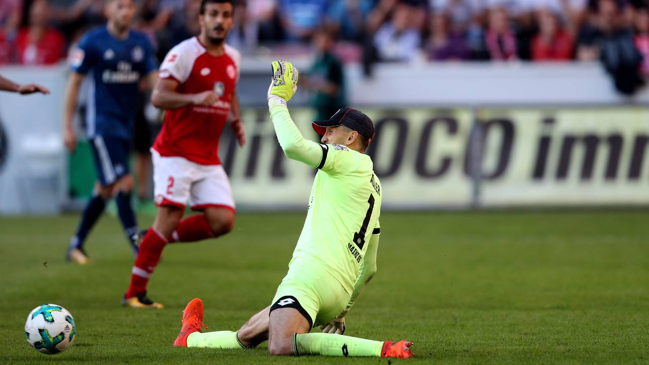 Adler-Comeback gegen den HSV?