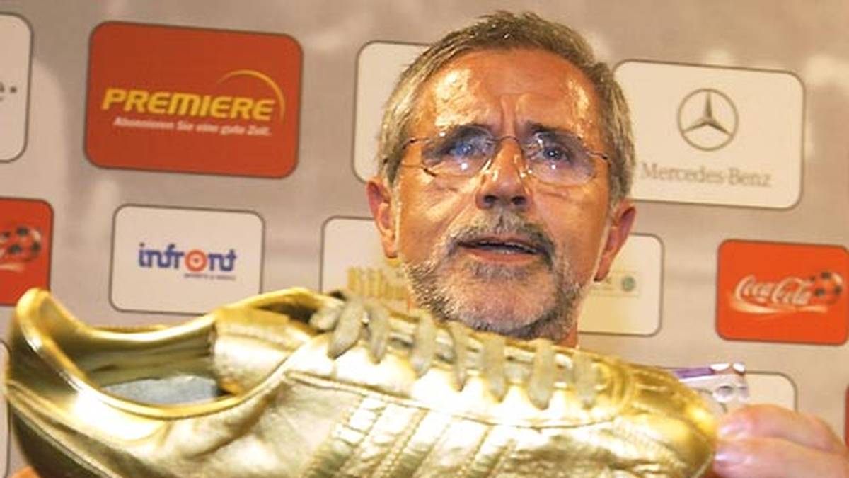 Müller wird siebenmal Bundesliga-Torschützenkönig, ist Garant für die Europapokalsiege 1974 bis 1976. Nach der Karriere hilft ihm der Klub, eine Alkoholabhängigkeit hinter sich zu lassen, heute ist Müller wegen einer Alzheimer-Erkrankung ein Pflegefall