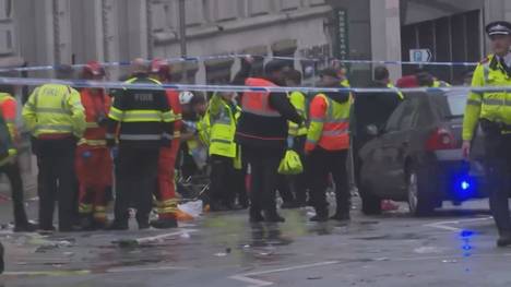 Die Titelparade des FC Liverpool war als festlicher Moment für die Fans geplant. Doch letztendlich verwandelte sich dieser Tag durch eine Autofahrt für die Anhänger der Reds in einen Albtraum.
