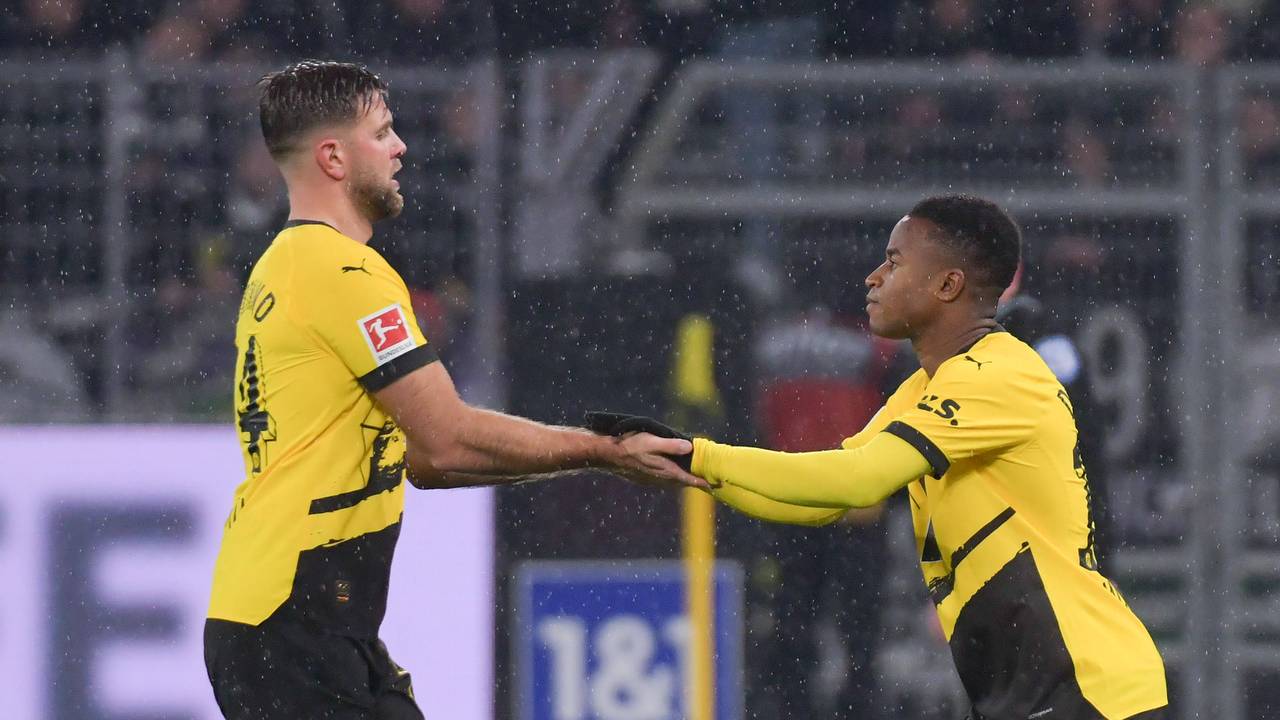 Terzic bremst Moukoko aus