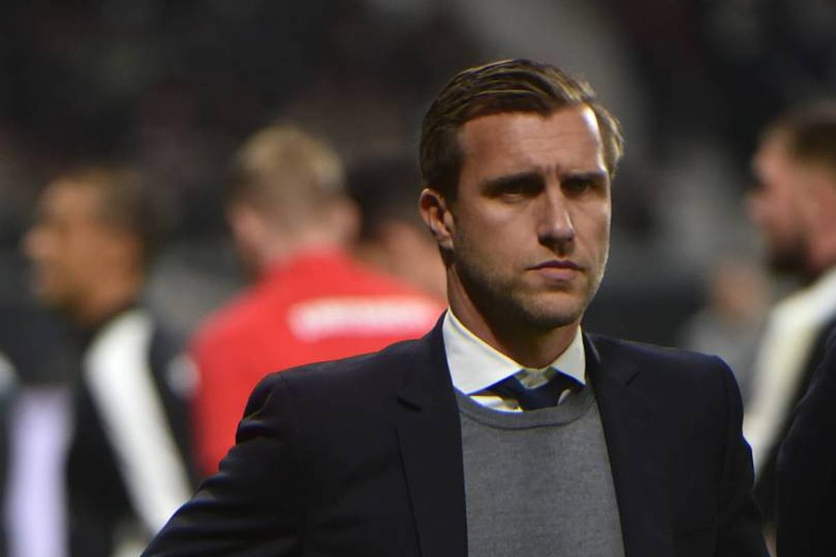 Eintracht-Boss holt zur Generalkritik aus  