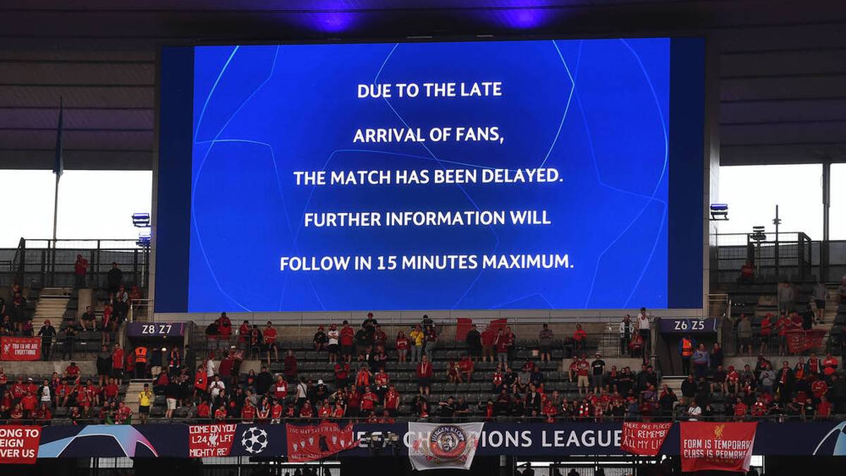 Das Champions-League-Finale zwischen Liverpool und Real Madrid wurde verspätet angepfiffen