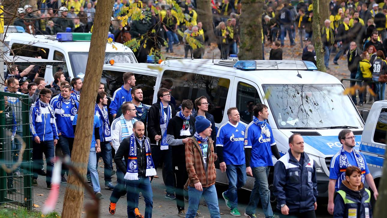 12 Strafanzeigen bei Revierderby