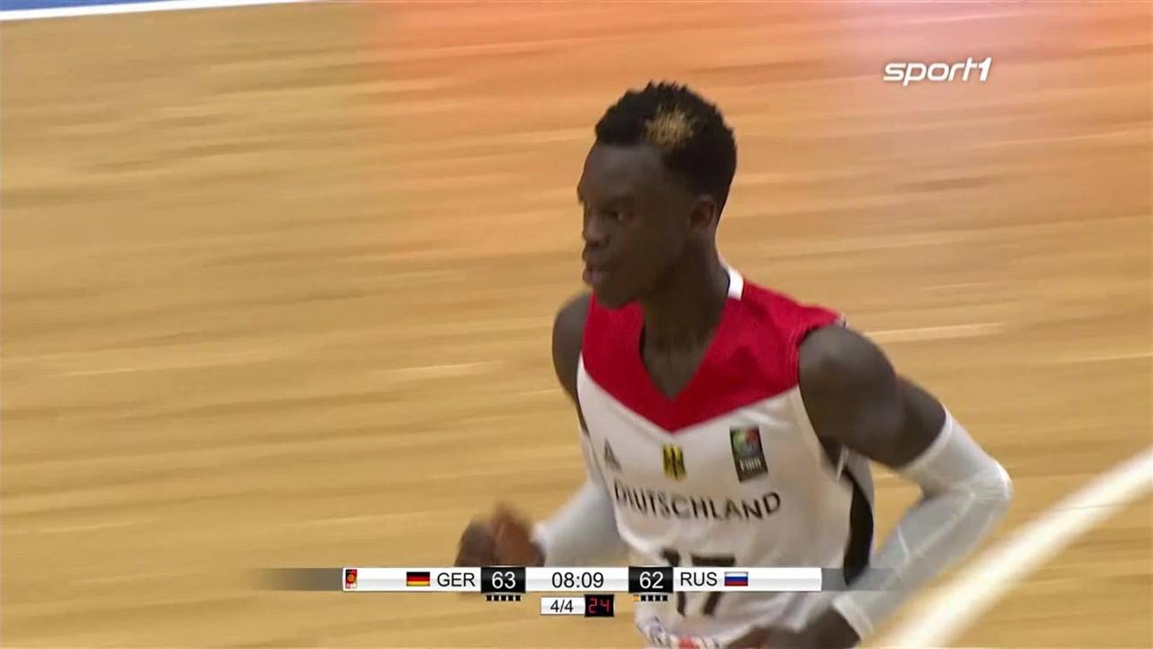 Schröder führt Deutschland zum Sieg