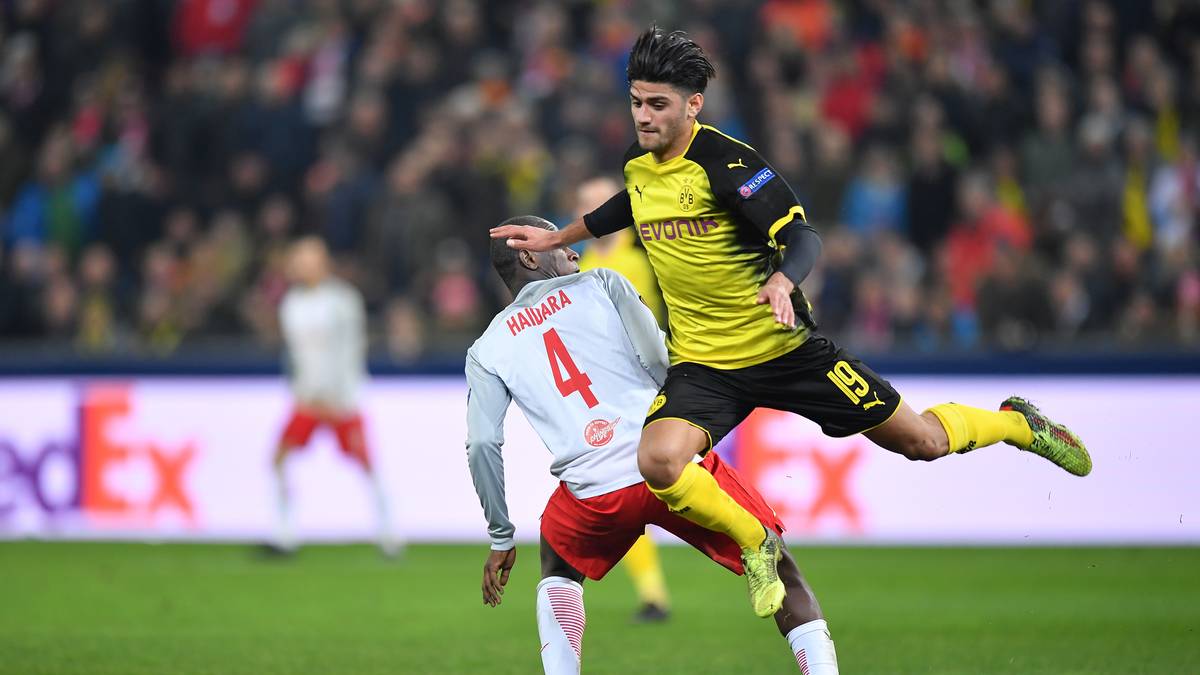 "Ruhrnachrichten": Nach dem 0:0 ist Borussia Dortmund raus aus der Europa League, mit Pauken und Trompeten untergegangen. Schon im Achtelfinale ist Schluss, das sorgte für eine riesige Enttäuschung. Es war das bittere Ende einer Europapokal-Saison, in der die Borussia Rätsel aufgab und nicht für möglich gehaltene Negativ-Leistungen ein ums andere Mal noch wieder unterbot