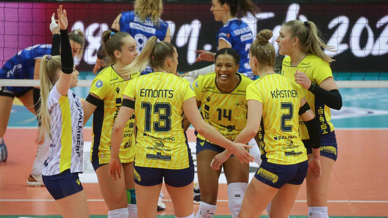 Schwerin legt im Playoff-Finale vor