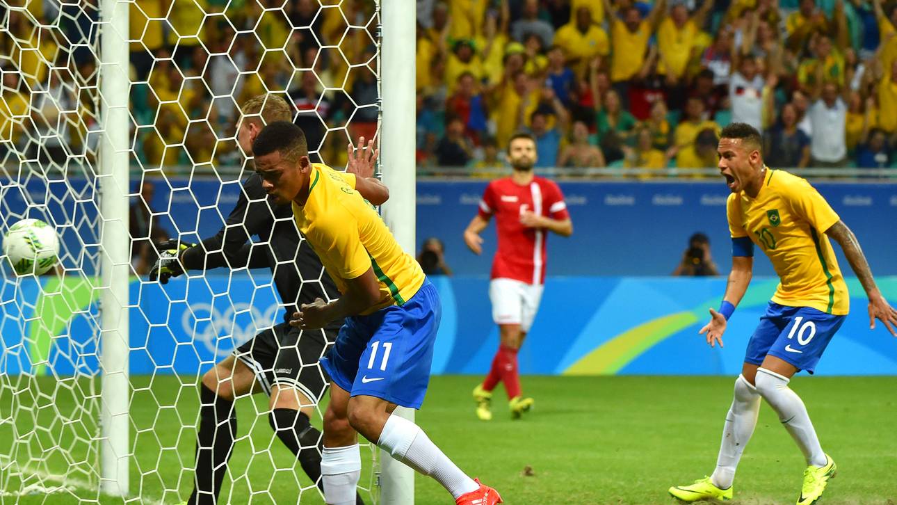 Brasilien mit Gala, Argentinien raus