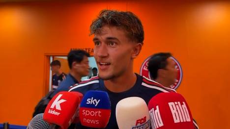 Tom Bischof begleitet die Bayern-Vorbereitung von Anfang an und klärt über sein Rollengespräch mit Vincent Kompany auf.