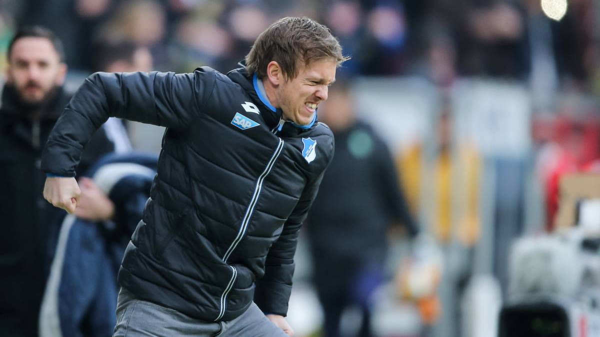 Der selbstbewusste Jung-Coach zeigt sofort, was in ihm steckt: Er wirft Stevens' defensive Philosophie über den Haufen, setzt auf junge Spieler, verordnet couragierten, taktisch variablen Offensiv-Fußball - und hat Erfolg!