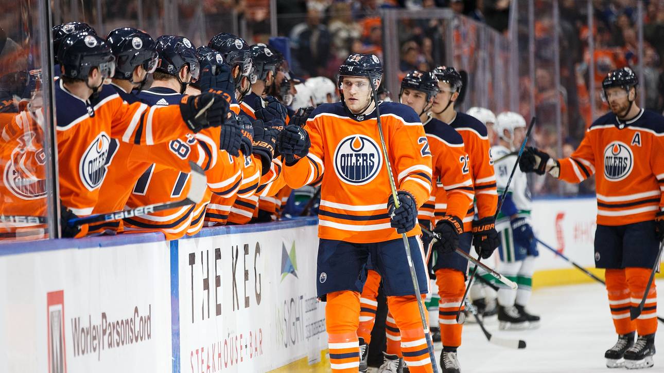 Haie gegen Oilers LIVE auf SPORT1