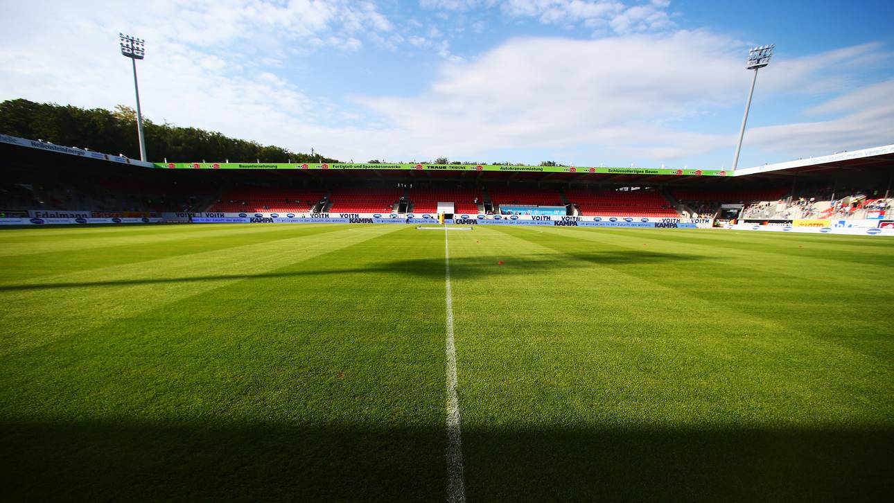 Heidenheim kauft Stadion für 1 Euro