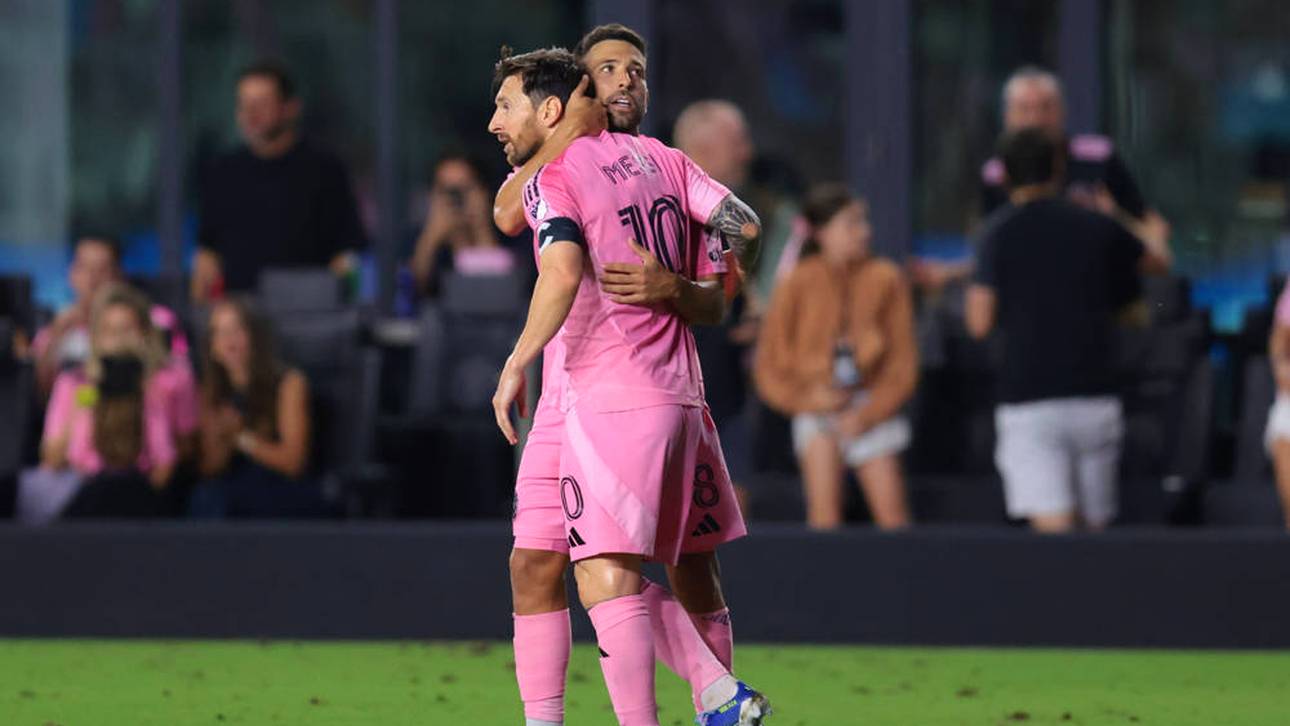 Lionel Messi muss sich am Jahresende auch von Jordi Alba verabschiede