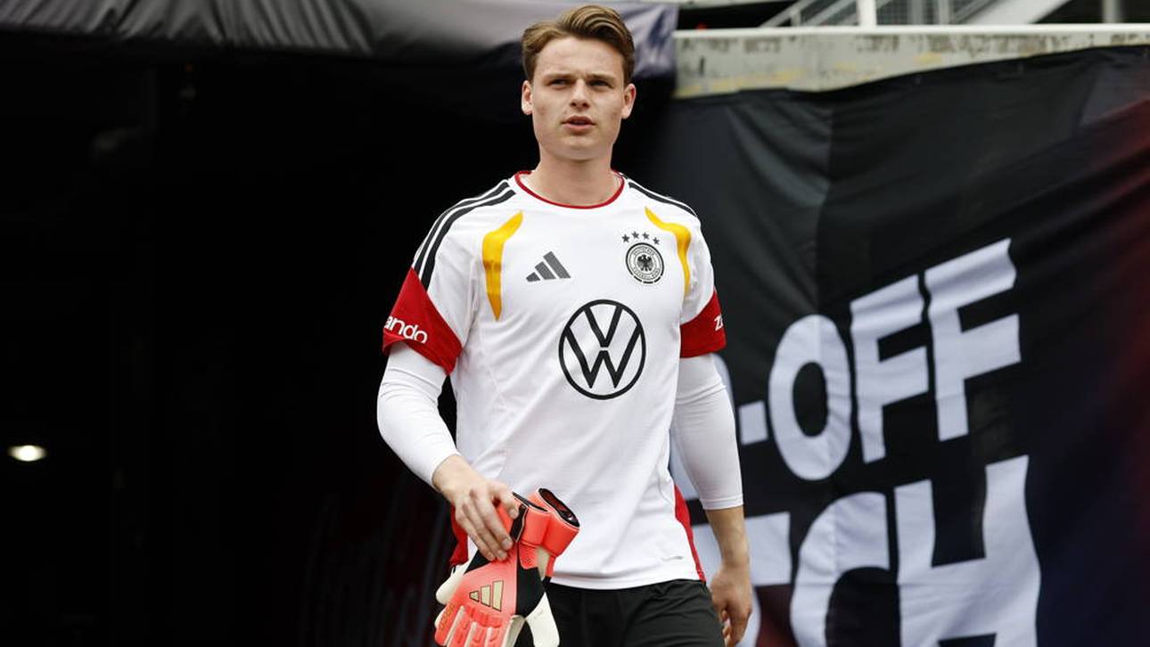 Darum sitzt Urbig auf der Tribüne
