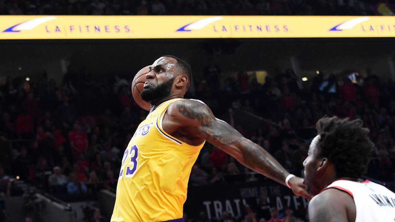 Los Angeles Lakers v Portland Trail Blazers