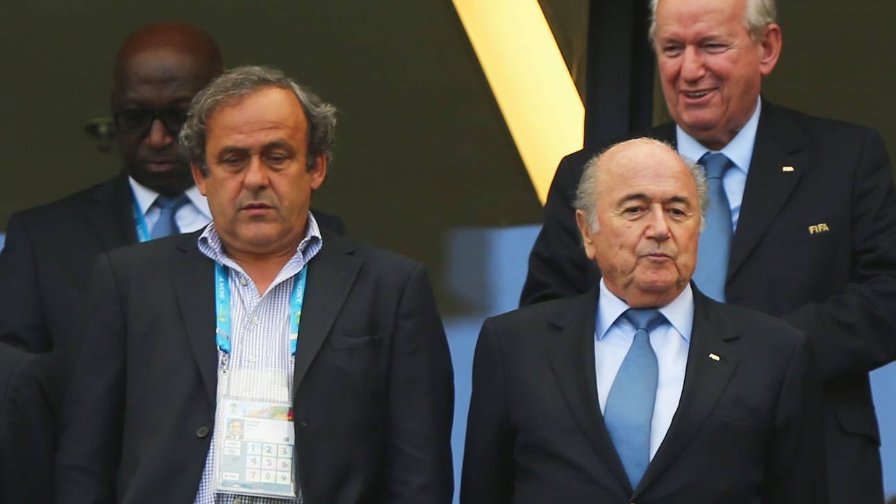 FIFA suspendiert Blatter und Platini