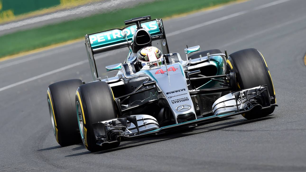Vettel im Training vor Rosberg