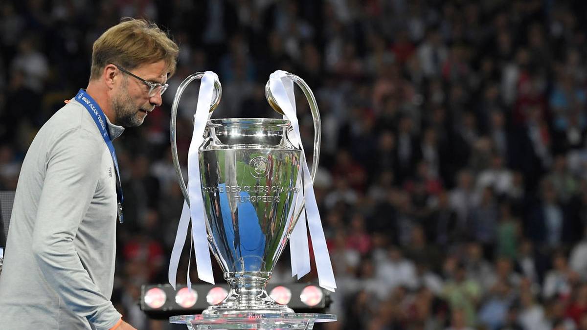 Dort läuft es für Klopp und Co. hervorragend, bis zum Endspiel 2018 in Kiew, wo Liverpool mit 1:3 gegen Titelverteidiger Real Madrid verliert