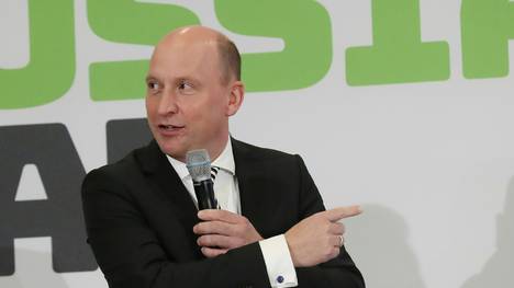 Stephan Schippers legt Gladbachs Bilanzen aus 2022 vor