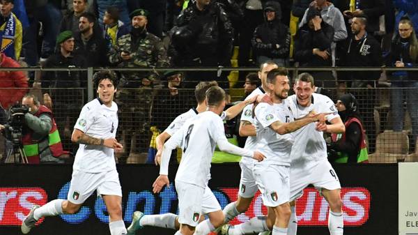 Players of Italian national soccer team, celebrate after scoring against Bosnia and Herzegovina, during EURO2020 qualifier match, in Zenica, on November 15, 2019. (Photo by ELVIS BARUKCIC / AFP) (Photo by ELVIS BARUKCIC/AFP via Getty Images)