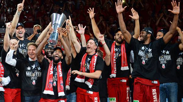 Die Brose Baskets Bamberg feiern ihren siebten Meistertitel