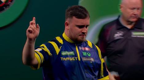 Luke Littler lässt im Viertelfinale der Darts-WM Geburtstagskind Krzysztof Ratajski nicht den Hauch einer Chance und zieht ohne Satzverlust ins Halbfinale ein.