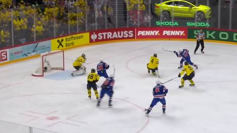 Die USA stehen im Finale der Eishockey-WM und schlagen Gastgeber Schweden überraschend deutlich. Das Aufbäumen der Schweden kommt zu spät.