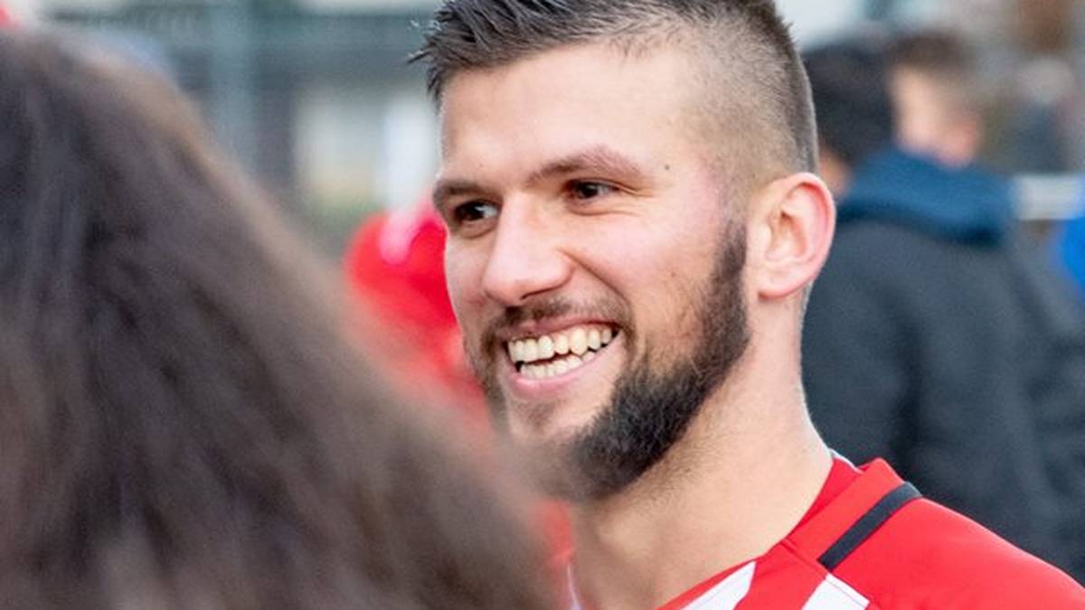 Waslikowski aber bleibt der Kreisliga B erhalten: Als Spielertrainer beim FC Ankara Gengenbach will der inzwischen 30-Jährige den ersten Schritt in Richtung Trainerkarriere machen