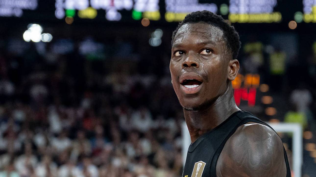 Schröder sieht Hautfarbe als Stigma