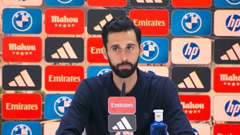 Vinicius Junior muss bei Real Madrids Heimspiel gegen Alaves erst Pfiffe aushalten, antwortet dann aber auf dem Platz. Nach der Partie reagiert sein Coach Alvaro Arbeloa.