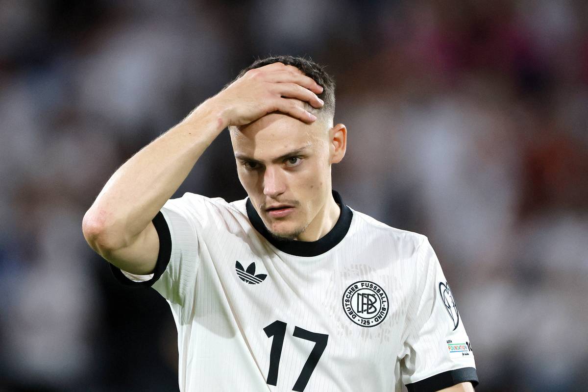 Spott in England: Hilft Wirtz der DFB-Ausflug?