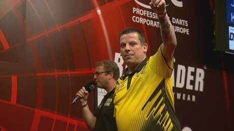 Dave Chisnall schlägt in der zweiten Runde der Belgian Darts Open Jelle Klaasen mit 6:2 und zieht in die nächste Runde ein.