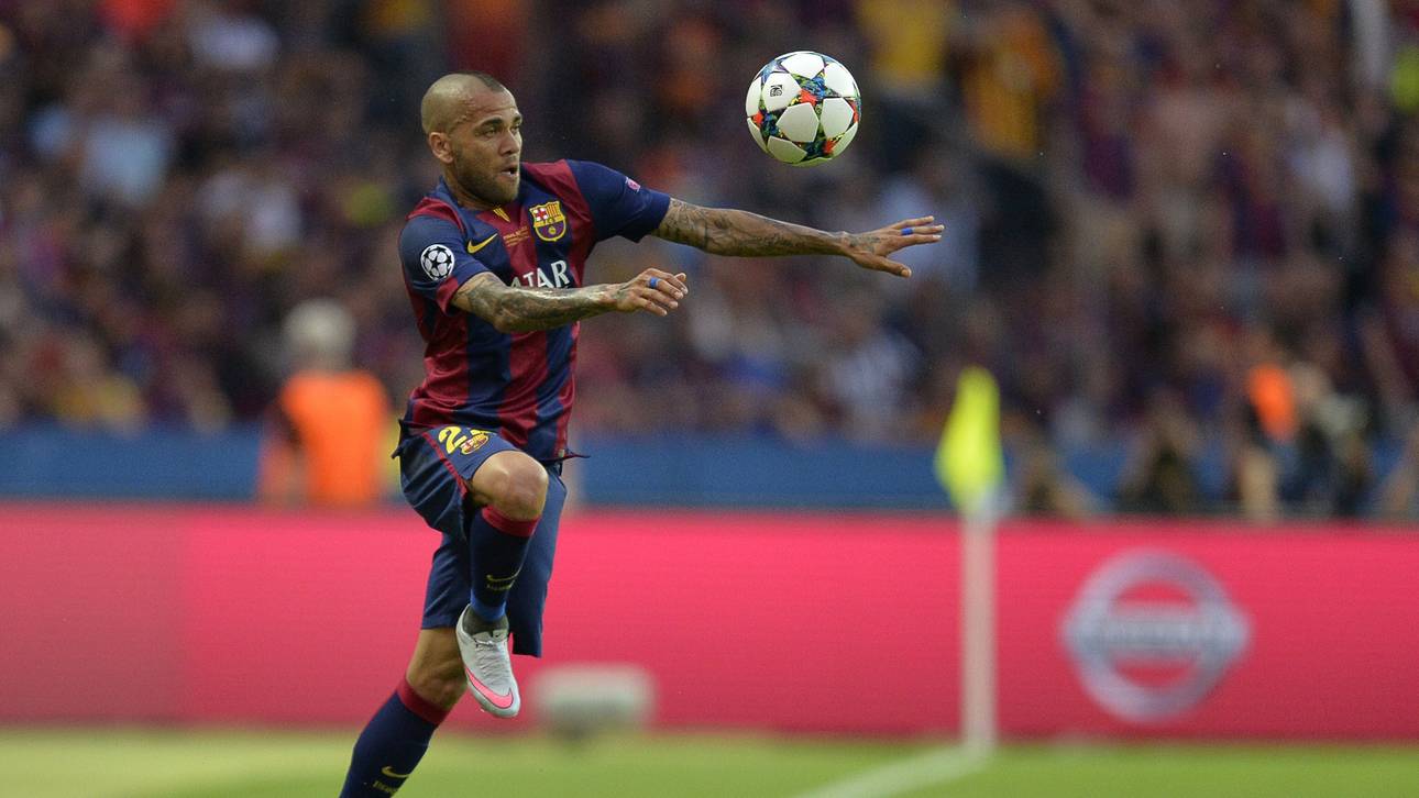 Alves flirtet mit dem AC Mailand