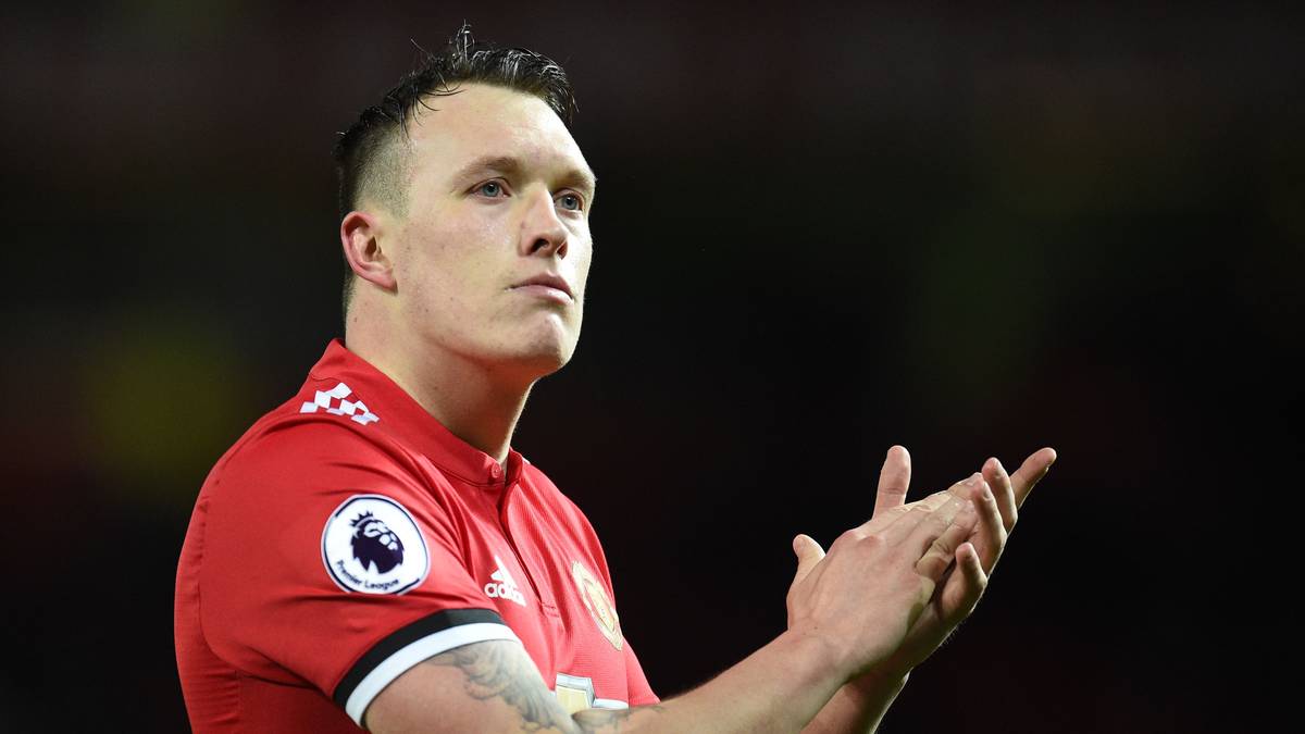 PLATZ 22 (geteilt): PHIL JONES (Manchester United) - 7,0 Millionen Euro