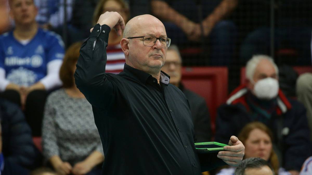 Aachen-Trainer tritt zurück