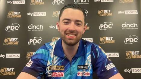 Luke Humphries spricht vor dem Finaltag der Premier League of Darts mit SPORT1 über den Finaltag und was für ihn das Traumfinale ist.
